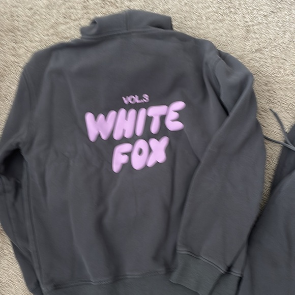 White Fox Gray Hoodie and Sweatpants Set - Picture 2 of 2